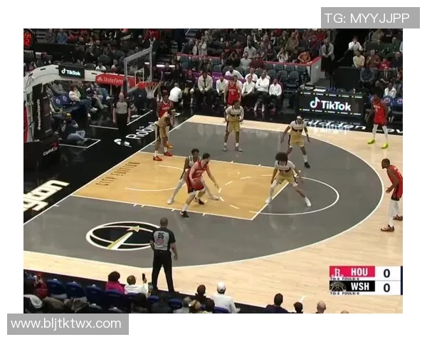 勇士与火箭激战全场精彩集锦回顾篮球盛宴的巅峰对决 勇士与火箭激战全场精彩集锦回顾篮球盛宴的巅峰对决